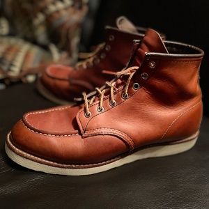 Red Wing Classic Moc in Oro Legacy Leather (Style 875)